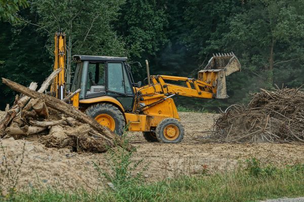 Land Clearance Service in Medina
